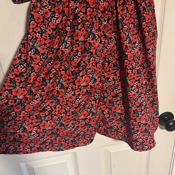 COPY - Red puff sleeve mini - Picture 4 of 4